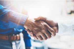 logistics-solutions-solutions-offerings-oem-partnerships-2x-300x198
