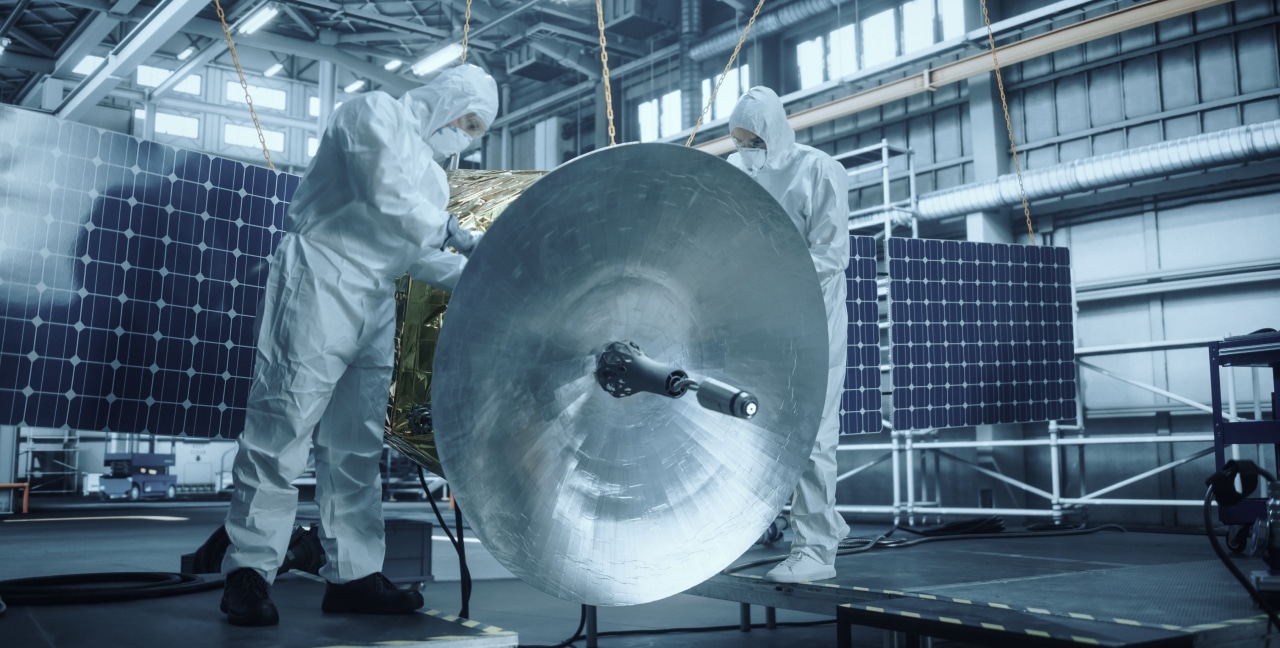 nasam-satellite-engineers-2X