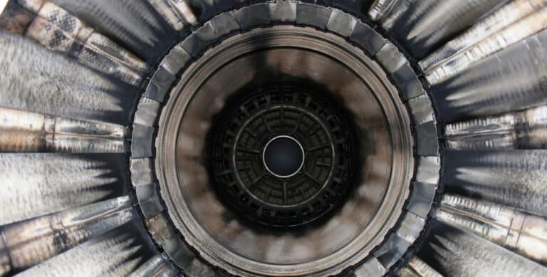 careers-aircraft-engine-2x-768x389